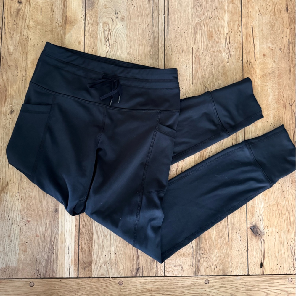 90° Black Athletic Leggings With Pockets